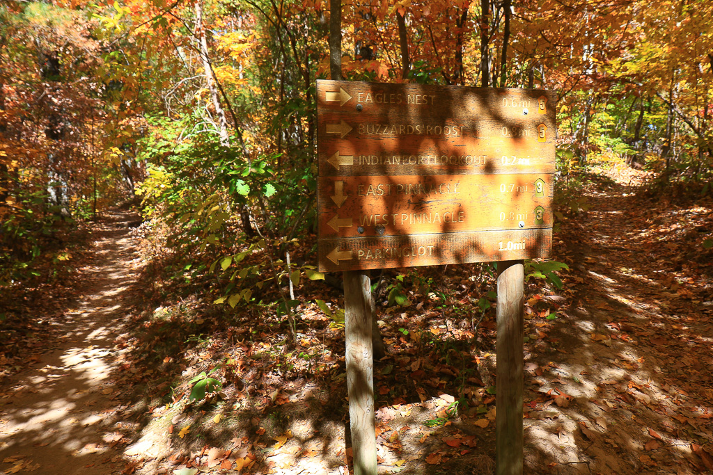 Trail intersection - Berea Pinnacles