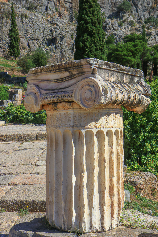 Ionic Column - Delphi