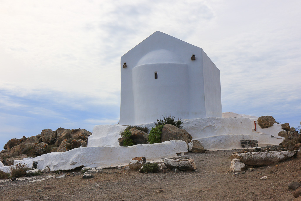 Chapel of the Assumption of the Virgin - Fira to Oia