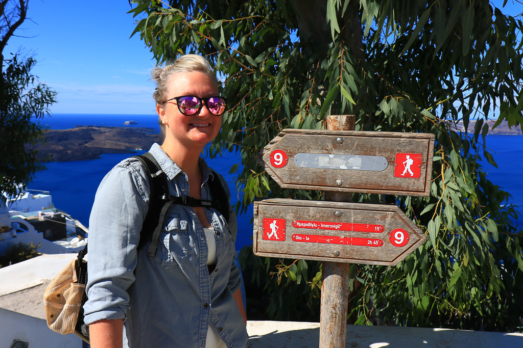 Sookie and a trail marker - Fira to Oia Hike
