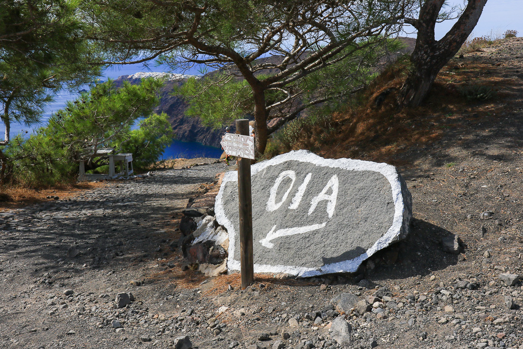 Oia marker - Fira to Oia