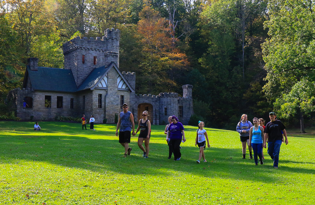 Leaving the castle - North Chagrin Loop