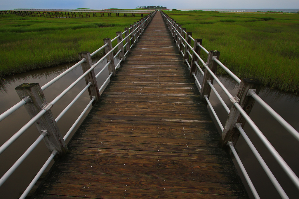 Boardwalk to the beach - Silver Sands
