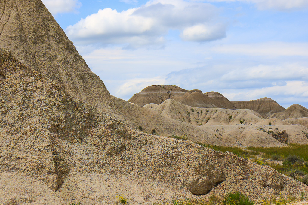 Undulating cliffs - Toadstool Geologic Interpretive Trail